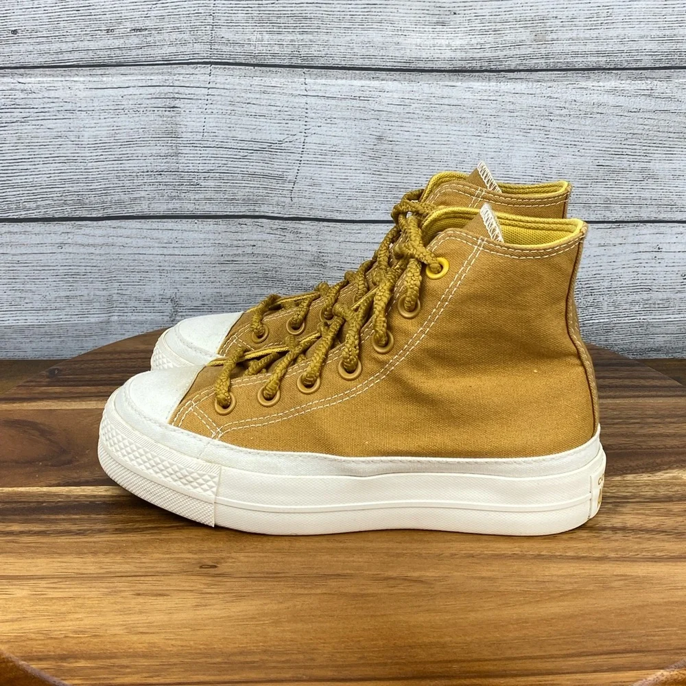 Converse Chuck Taylor All Star Lift Platform High Burnt Honey Shoe Womens Size 5
